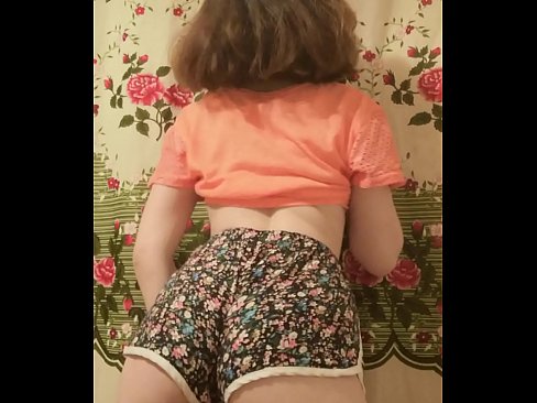 ❤️ دختر جوان سکسی که شورتش را جلوی دوربین در می آورد ❤️❌ پورنو در پورنو fa.porngipfy.ru ❌