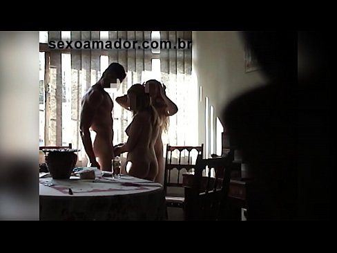 ❤️ دوستان سکس یک مرد غول پیکر و سه نفری را با او دعوت می کنند ❤️❌ پورنو در پورنو fa.porngipfy.ru ❌